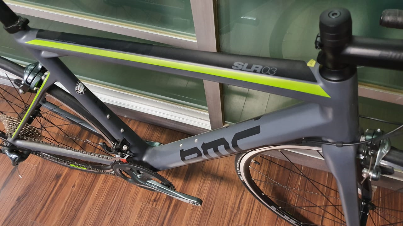 BICICLETA SEMINUEVA DE RUTA BMC ROAD MACHINE SLR 03 2